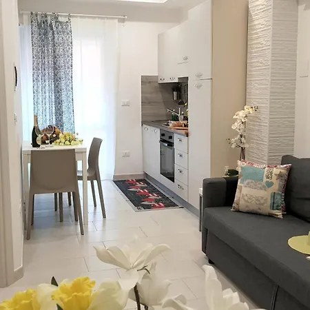 Martin Giardini Naxos