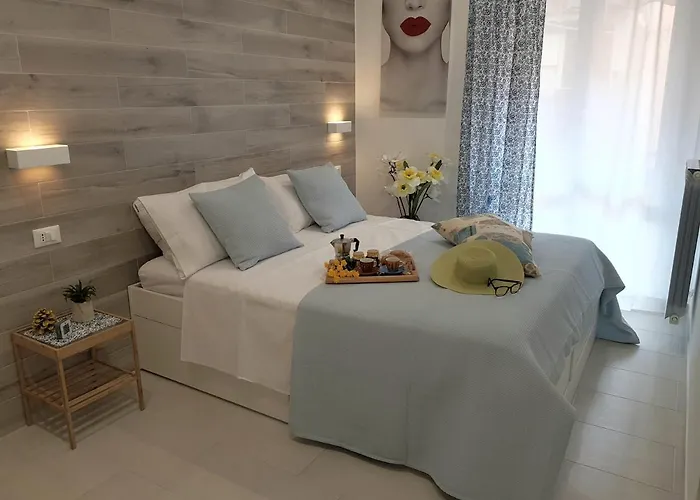 Martin Apartment Giardini Naxos